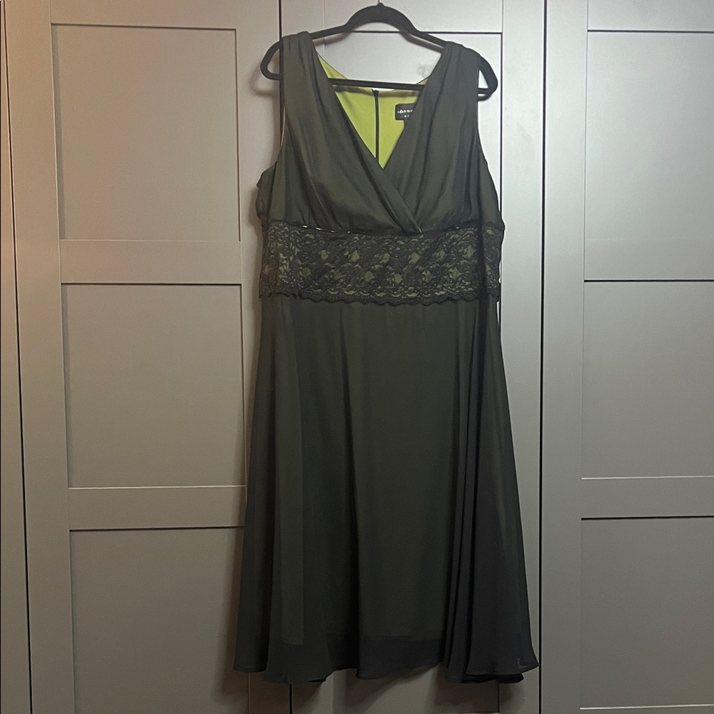 Connected Black Lace over Green Midi Dress